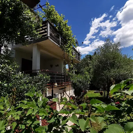 Ivan Apartamento Malinska