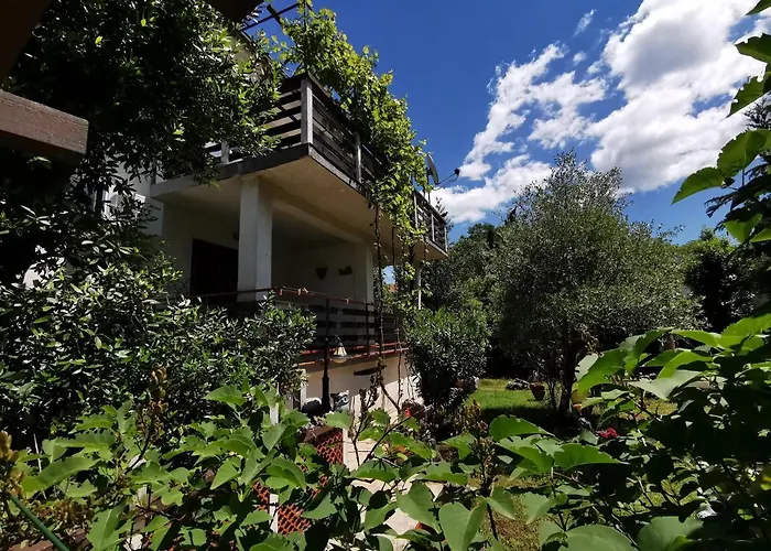 Ivan Apartman Malinska